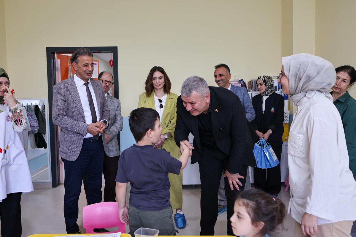 Başkan Osman Çelik, Özel Öğrencilerin Hayallerine Ortak Oldu