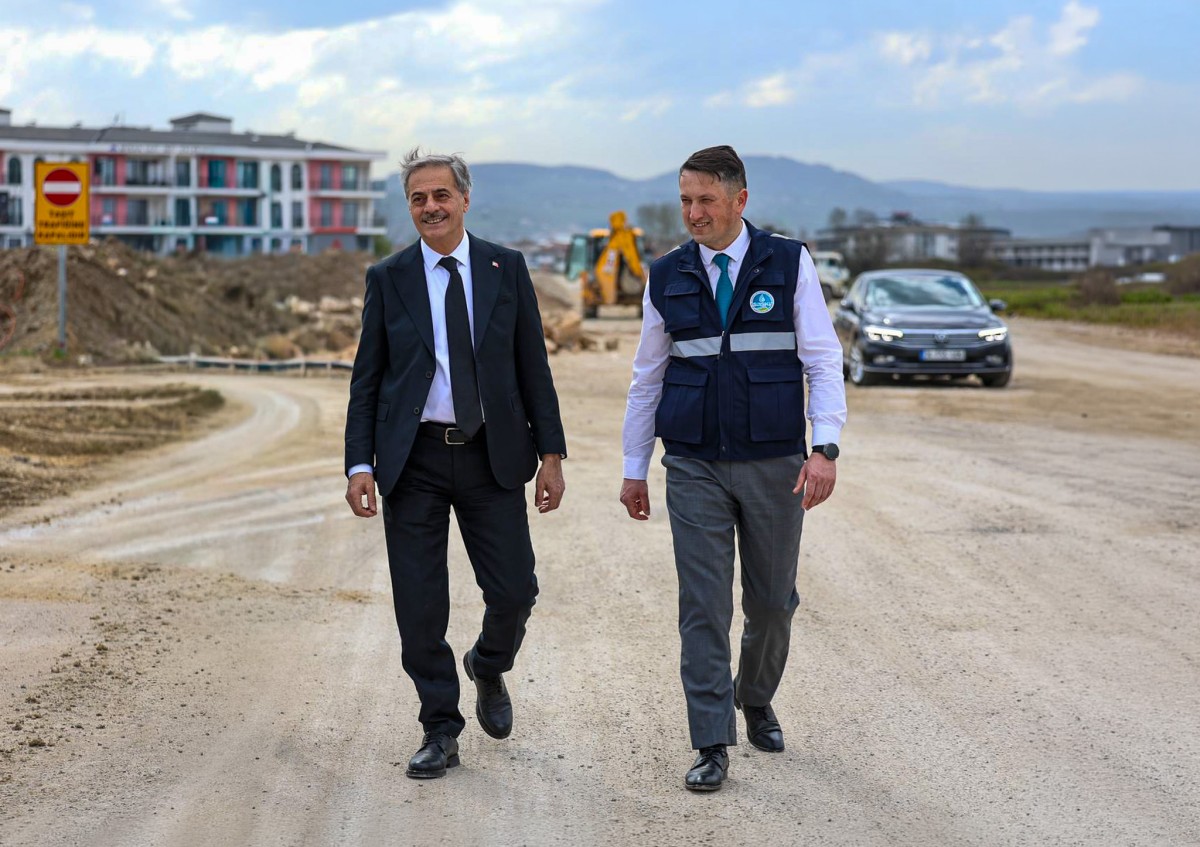 Akyazı’da 100 kilometrelik altyapı yenilemesi başlıyor