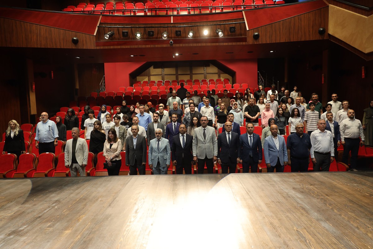 Genç Katılımlı Proje Atölyesi Fikir Yarışmasında ödüller sahiplerini buldu